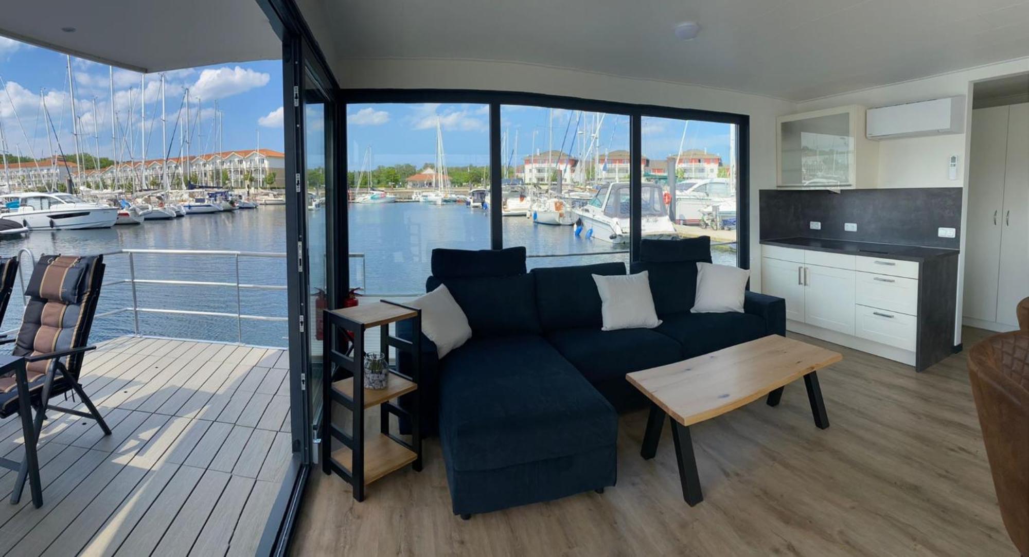 Urlaub Auf Dem Wasser Mit Einmaligen Ausblick - Well Hausboote Boltenhagen 10 Exterior photo